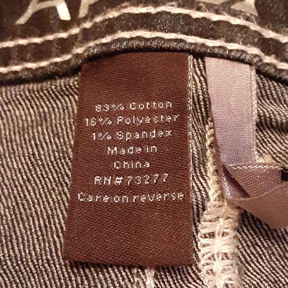 Jeans - Picture 7 of 7